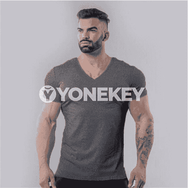 Erkekler üçin sport futbolka