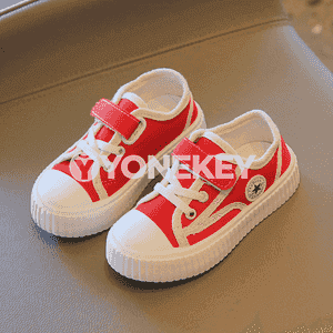 Çagalar üçin “Velcro” kanwa aýakgaplary