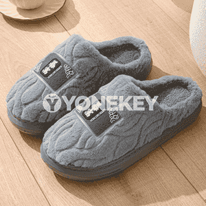 Gyz-gelinler üçin ýumşajyk öý şypbyklary.