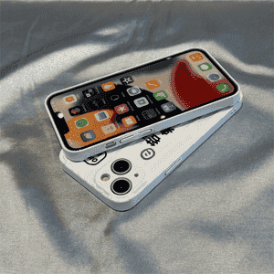 iPhone modelli telefonlar üçin niýetlenen çehol.