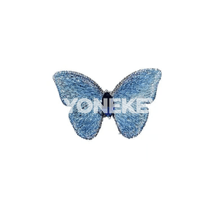 Gyz-gelinler üçin nepis görnüşli owadan broşkalar.