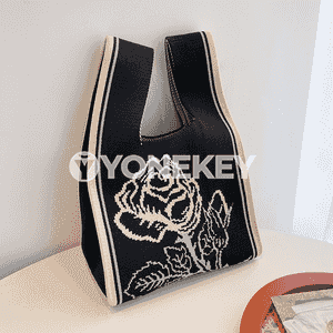 Zenanlar üçin ýönekeý trikota sumka