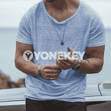 Erkekler üçin niýetlenen futbolka